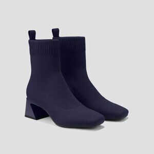 Square-Toe Water-Repellent Block Heeled Boots (Regina Pro)